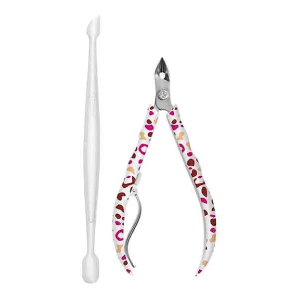 Kit Cutelaria Mundial Alicate + Espátula — foto do produto em fundo branco